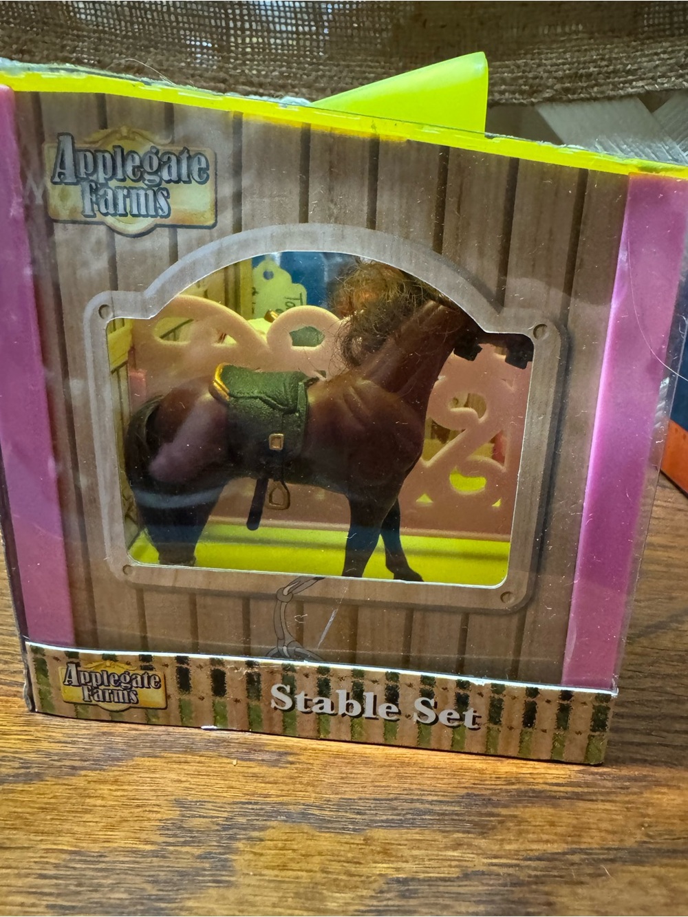 Applegate Farms Stable Set - Picture 2 of 4